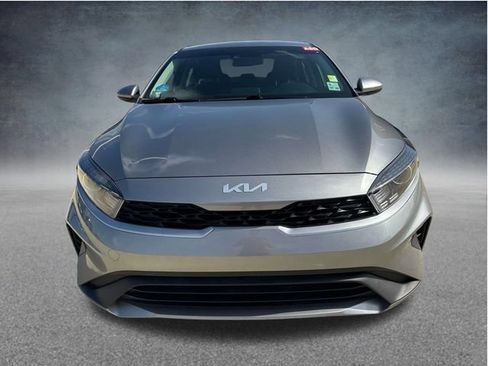 Used 2024 Kia Forte LXS FWD image 2