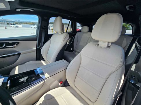 New 2026 Mercedes-Benz GLC 300 4MATIC image 51