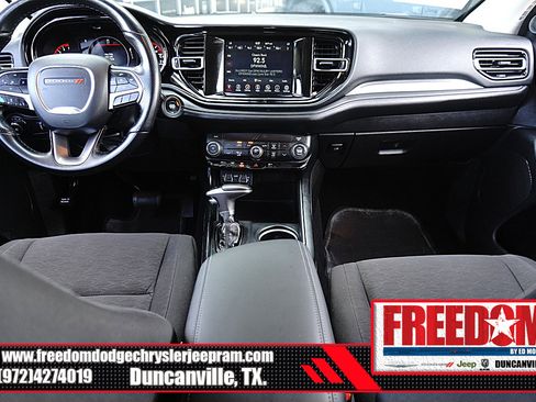 Used 2021 Dodge Durango SXT w/ 3rd Row Seating Group RWD image 11