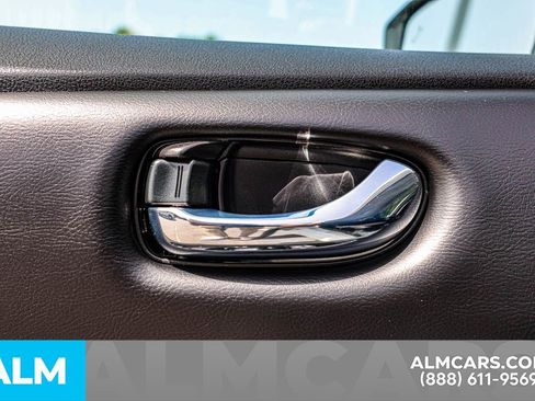 Used 2025 Nissan Leaf SV Plus image 54