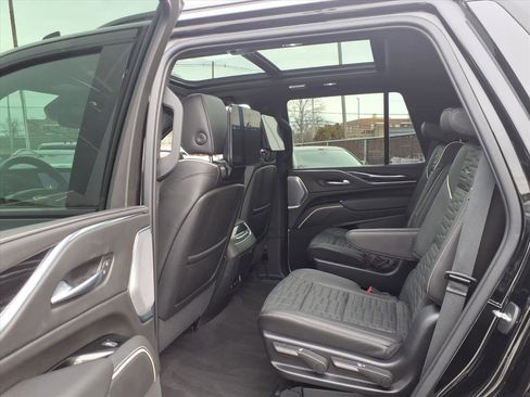 Certified 2023 Cadillac Escalade V w/ LPO, ONYX Package image 15