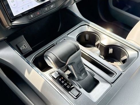 New 2025 Ford F150 Lightning Flash image 19