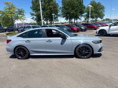 Used 2024 Honda Civic Sport image 7