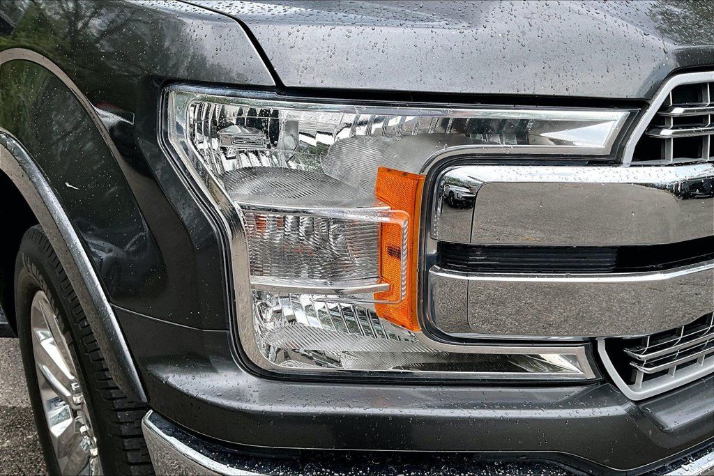 Used 2020 Ford F150 Lariat RWD image 38