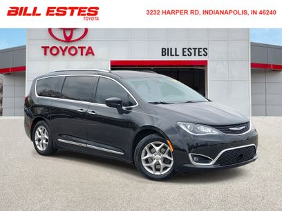 Used 2018 Chrysler Pacifica Touring-L w/ Advanced Safetytec Group