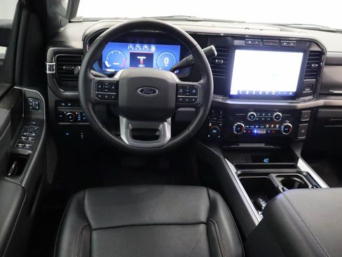 Used 2024 Ford F250 Lariat w/ Sport Appearance Package AWD/4WD image 4