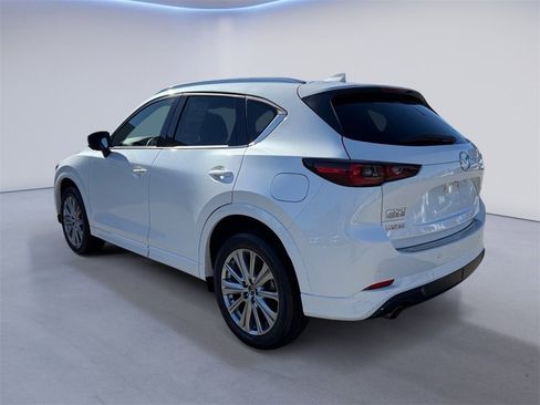 Used 2022 MAZDA CX-5 Signature image 5