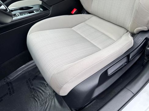 Used 2023 Honda Civic EX image 17