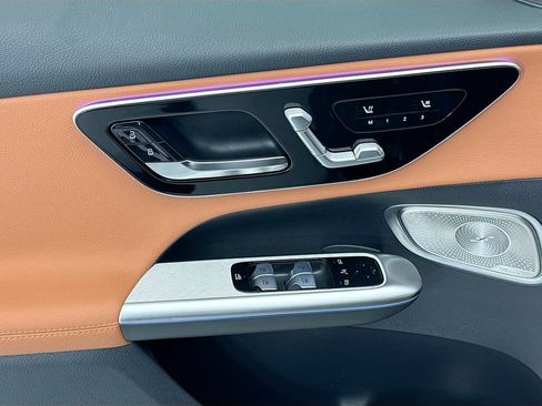 Certified 2026 Mercedes-Benz GLC 300 image 22