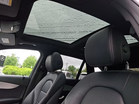 Certified 2019 Mercedes-Benz GLC 300 4MATIC image 16