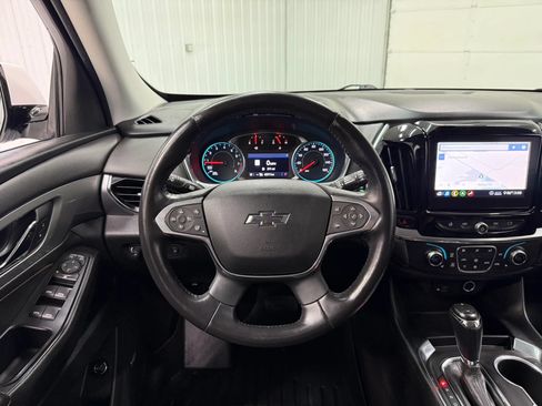 Used 2020 Chevrolet Traverse RS AWD/4WD image 21