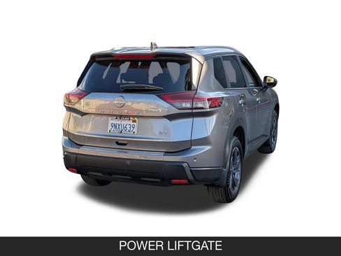 Certified 2024 Nissan Rogue SV w/ Premium Package w/ SV Premium Package FWD image 8