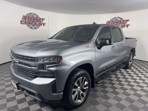 Used 2021 Chevrolet Silverado 1500 RST image 1
