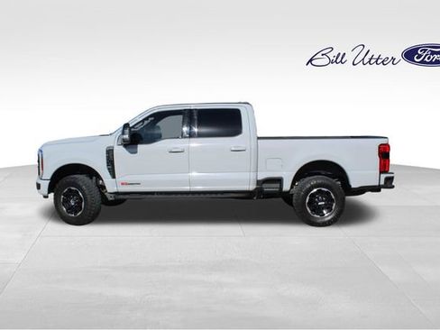 Certified 2025 Ford F250 Platinum w/ Tremor Off-Road Package image 8