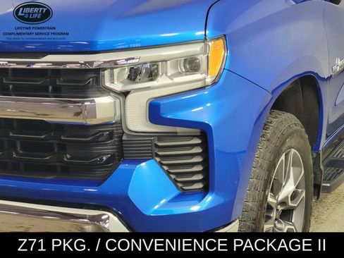 Used 2024 Chevrolet Silverado 1500 LT w/ Z71 Off-Road Package AWD/4WD image 9