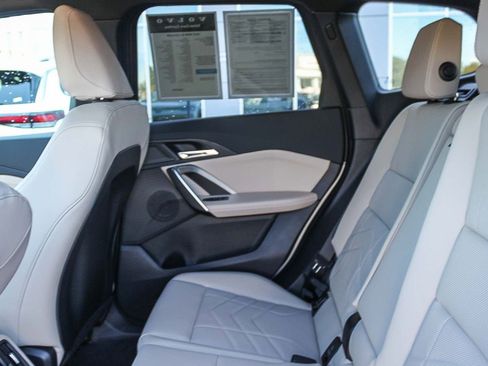 Used 2025 BMW X1 xDrive28i w/ Technology Package image 19