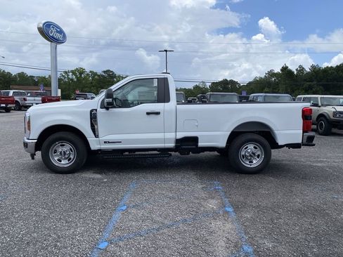 New 2025 Ford F350 XL w/ 360-Degree Camera Package RWD image 6