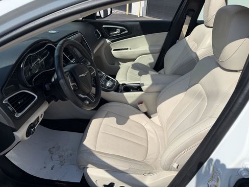 Used 2015 Chrysler 200 C FWD image 12
