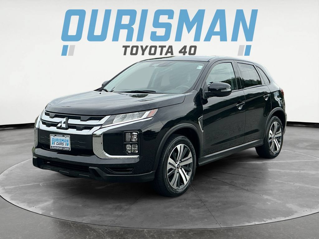 Used 2024 Mitsubishi Outlander Sport SE AWD/4WD image 3