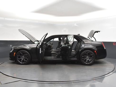 Used 2020 Chrysler 300 S w/ 300S Premium Group image 48