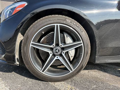 Used 2018 Mercedes-Benz C 300 C 300 4MATIC Sedan 4D image 22