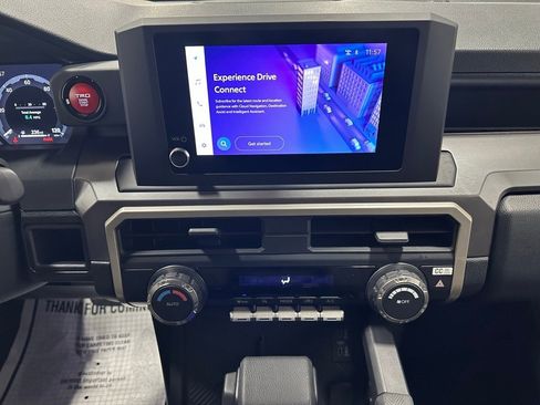 Used 2025 Toyota Tacoma TRD Off-Road image 26