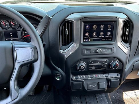 New 2025 Chevrolet Silverado 1500 Custom image 7