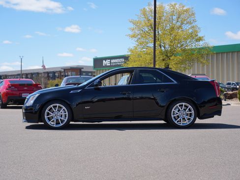 Used 2009 Cadillac CTS V RWD image 6