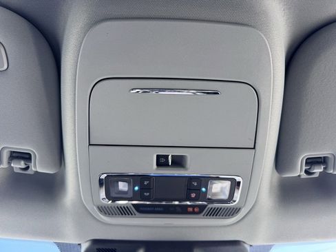 Used 2024 Ford F250 Lariat image 40