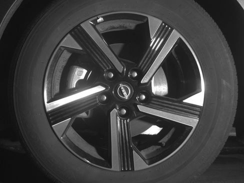 Used 2025 Nissan Sentra SV image 12