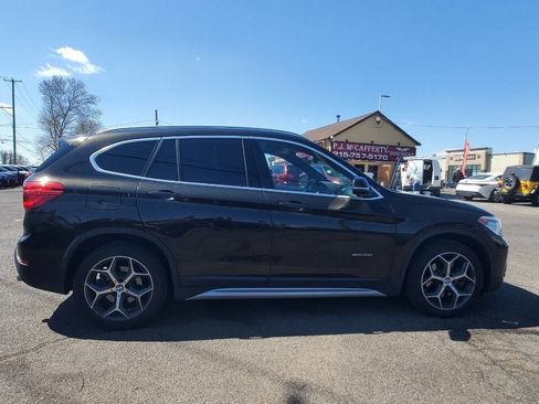 Used 2018 BMW X1 xDrive28i AWD/4WD image 7