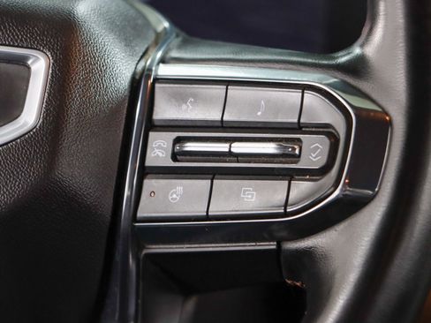 Used 2023 GMC Canyon AT4 w/ AT4 Premium Package image 15