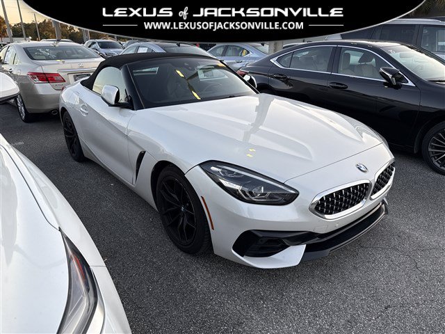 Used 2022 BMW Z4 sDrive30i RWD image 1