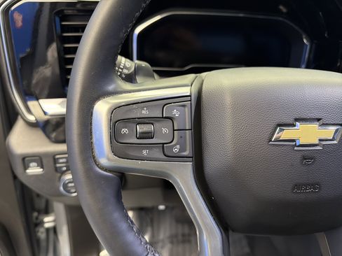 Used 2024 Chevrolet Silverado 1500 LTZ w/ Z71 Off-Road Package image 15
