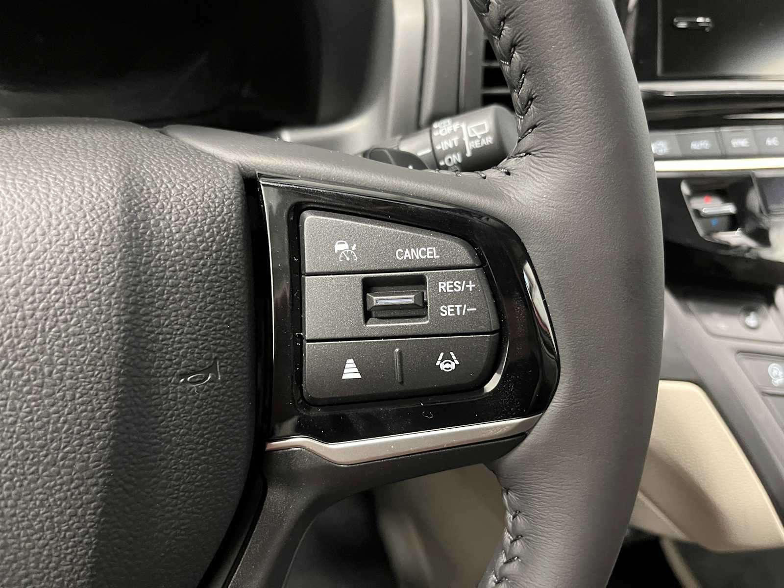 New 2027 Honda Odyssey EX-L image 18