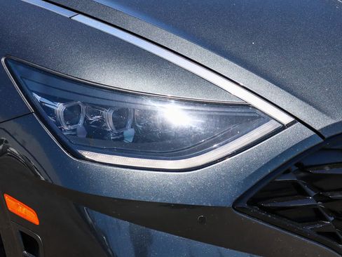 Used 2023 Hyundai Sonata Limited FWD image 4