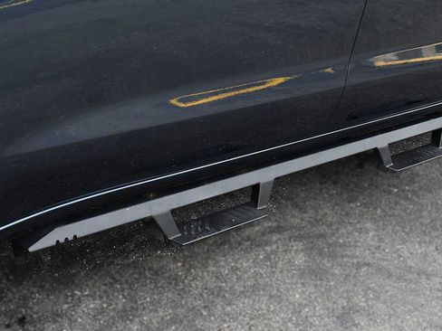 Used 2021 Chevrolet Silverado 1500 Custom Trail Boss w/ Safety Confidence Package AWD/4WD image 5