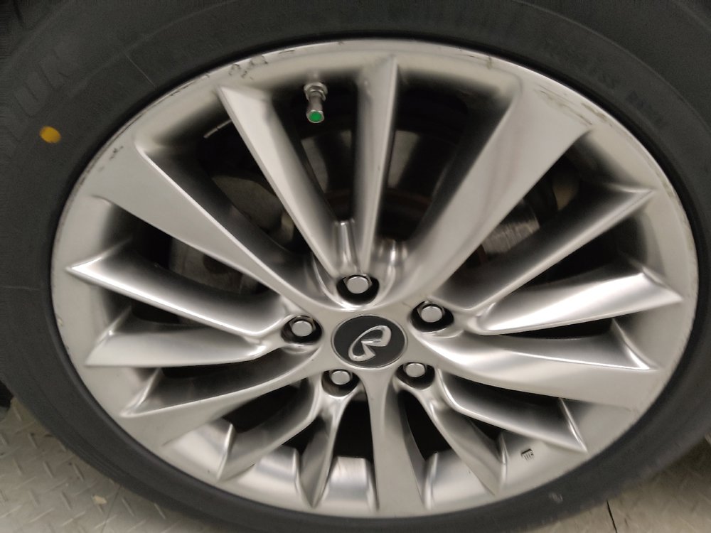 Used 2018 INFINITI Q50 Luxe w/ Essential Package (3.0T Luxe) RWD image 31
