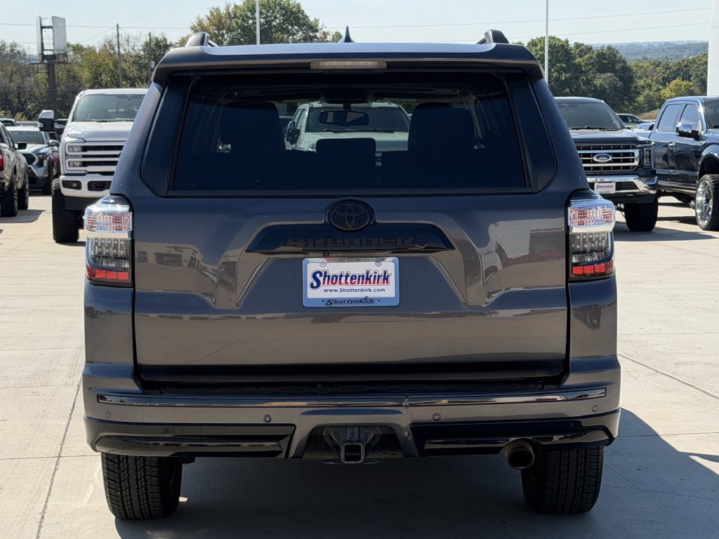 Used 2019 Toyota 4Runner Limited RWD image 5