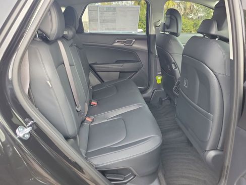 New 2026 Kia Sportage EX image 12
