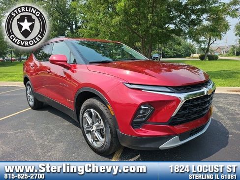 Used 2023 Chevrolet Blazer LT w/ Convenience Package image 3