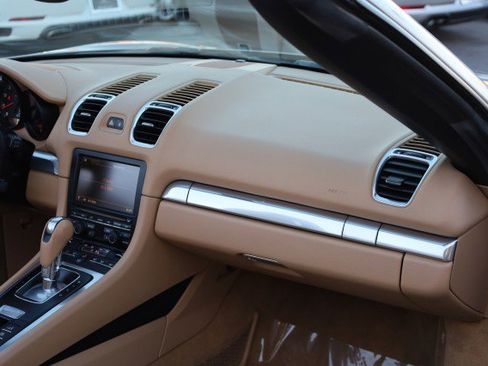 Used 2013 Porsche Boxster RWD image 42