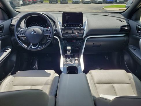 Used 2024 Mitsubishi Eclipse Cross SEL AWD/4WD image 11