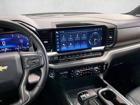 Used 2024 Chevrolet Silverado 1500 High Country RWD image 8