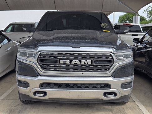 Used 2022 RAM 1500 Limited AWD/4WD image 2
