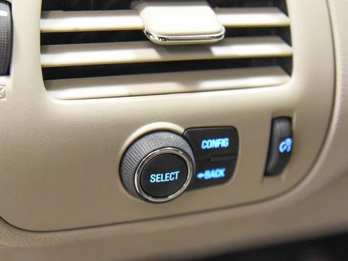 Used 2014 Chevrolet Volt Premium w/ Premium Trim Package image 18