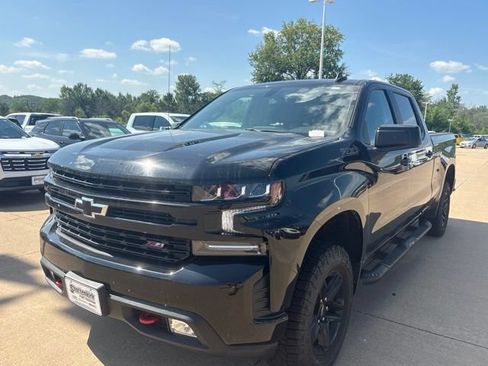 Used 2021 Chevrolet Silverado 1500 LT Trail Boss w/ Convenience Package II AWD/4WD image 7
