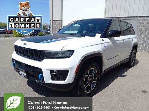 Used 2024 Jeep Grand Cherokee Trailhawk AWD/4WD image 7