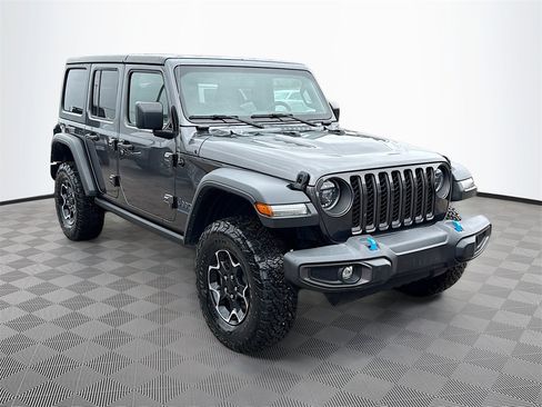 Used 2023 Jeep Wrangler Unlimited Rubicon 4xe image 4