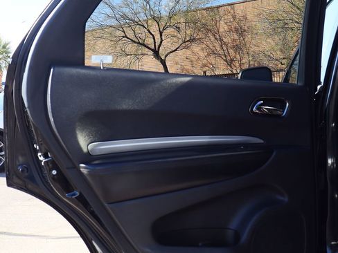 Used 2019 Dodge Durango GT image 34